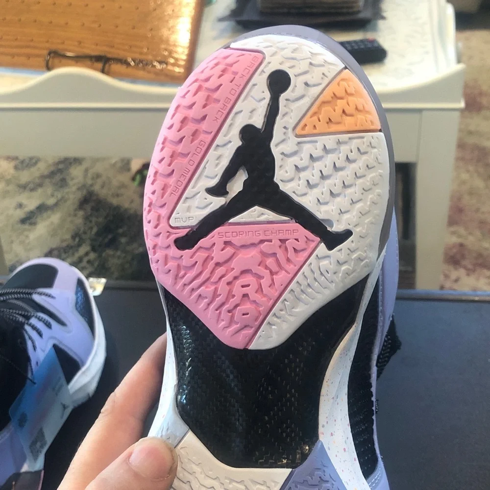 Nike Air Jordan 37 Low GC 'Dongdan'  size 12